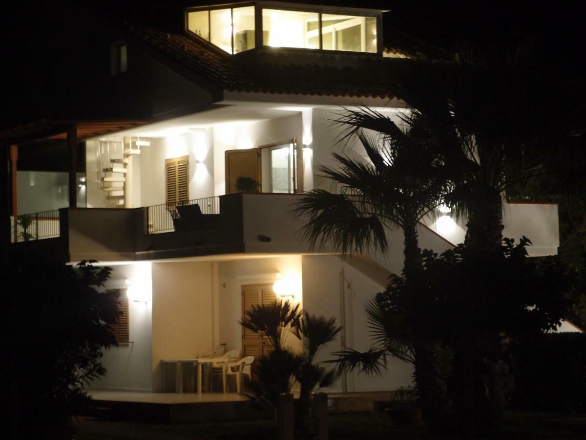 Sulle Tracce Di Montalbano Villa Ragusa Eksteriør bilde